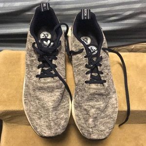 Adidas NMD R2 Size 11 Boost